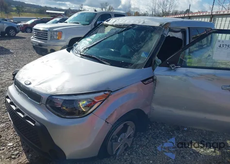 2015 Kia Soul z USA, uszkodzony, nr VIN KNDJN2A24F7794423